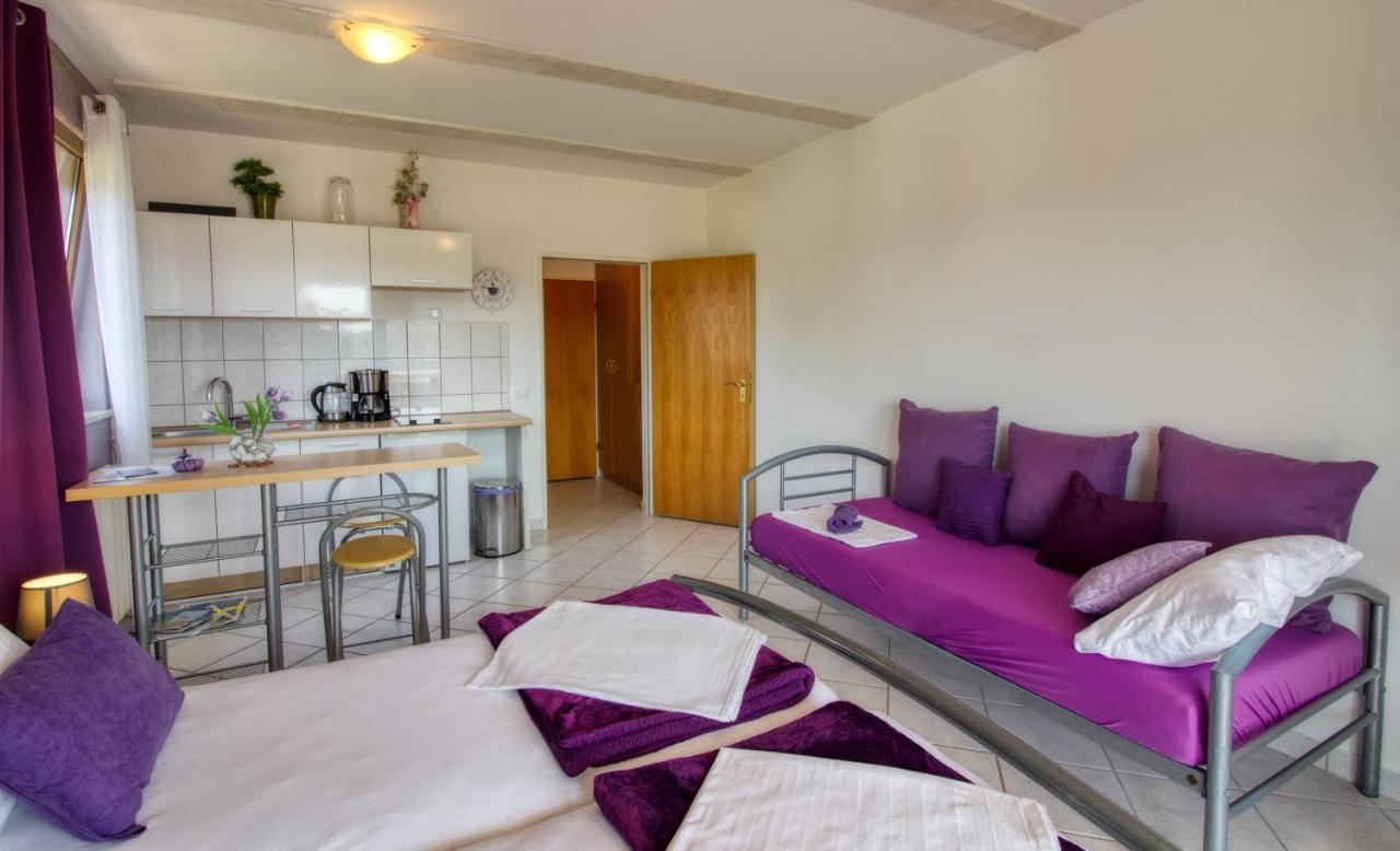 Ferienwohnung Apartman Studio Pula Exterior foto