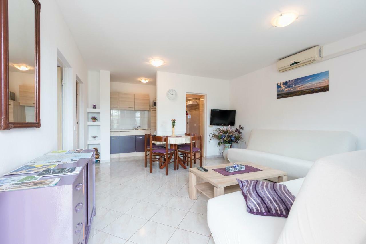 Ferienwohnung Apartman Studio Pula Exterior foto